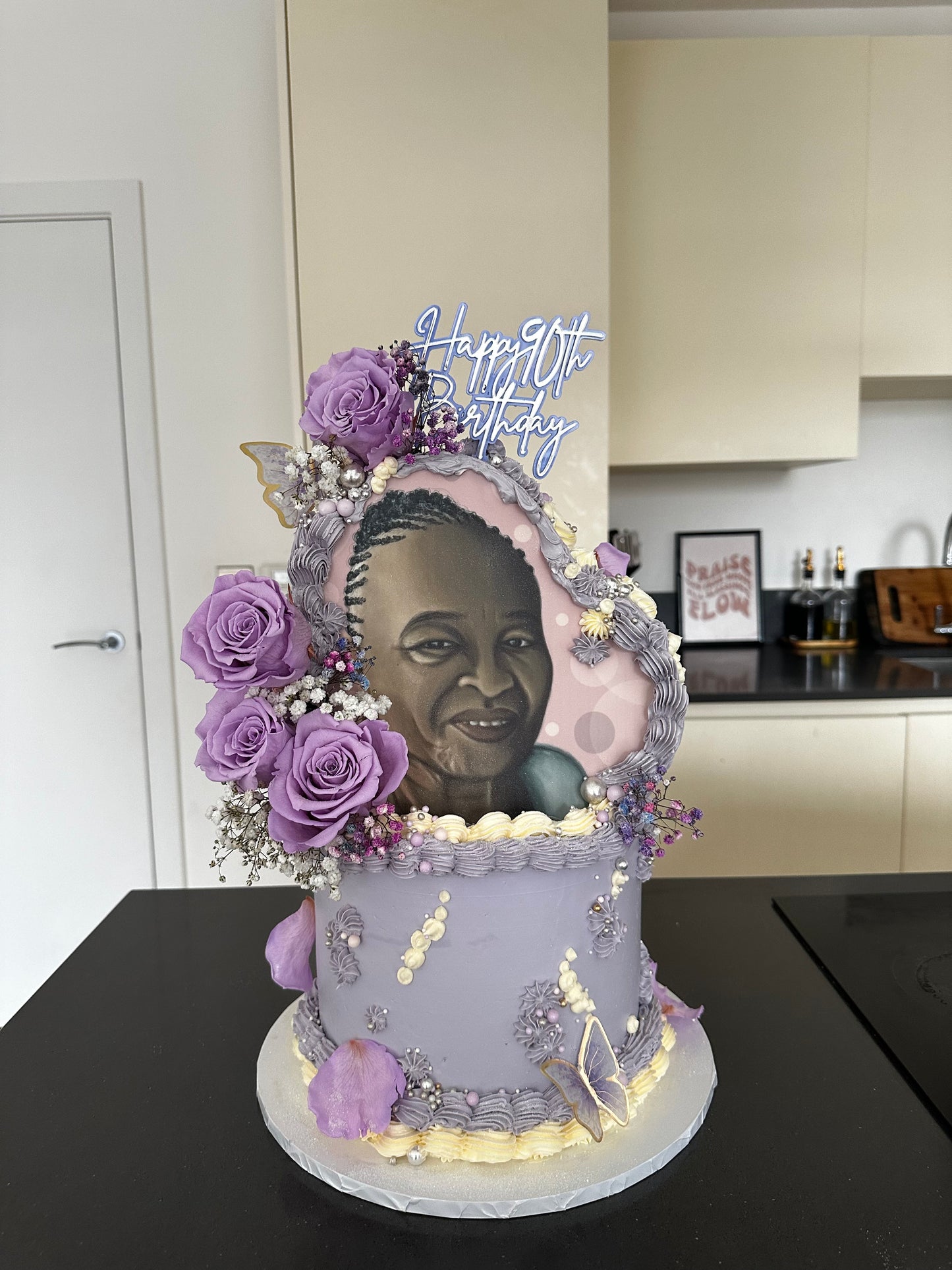 Graphic cakes