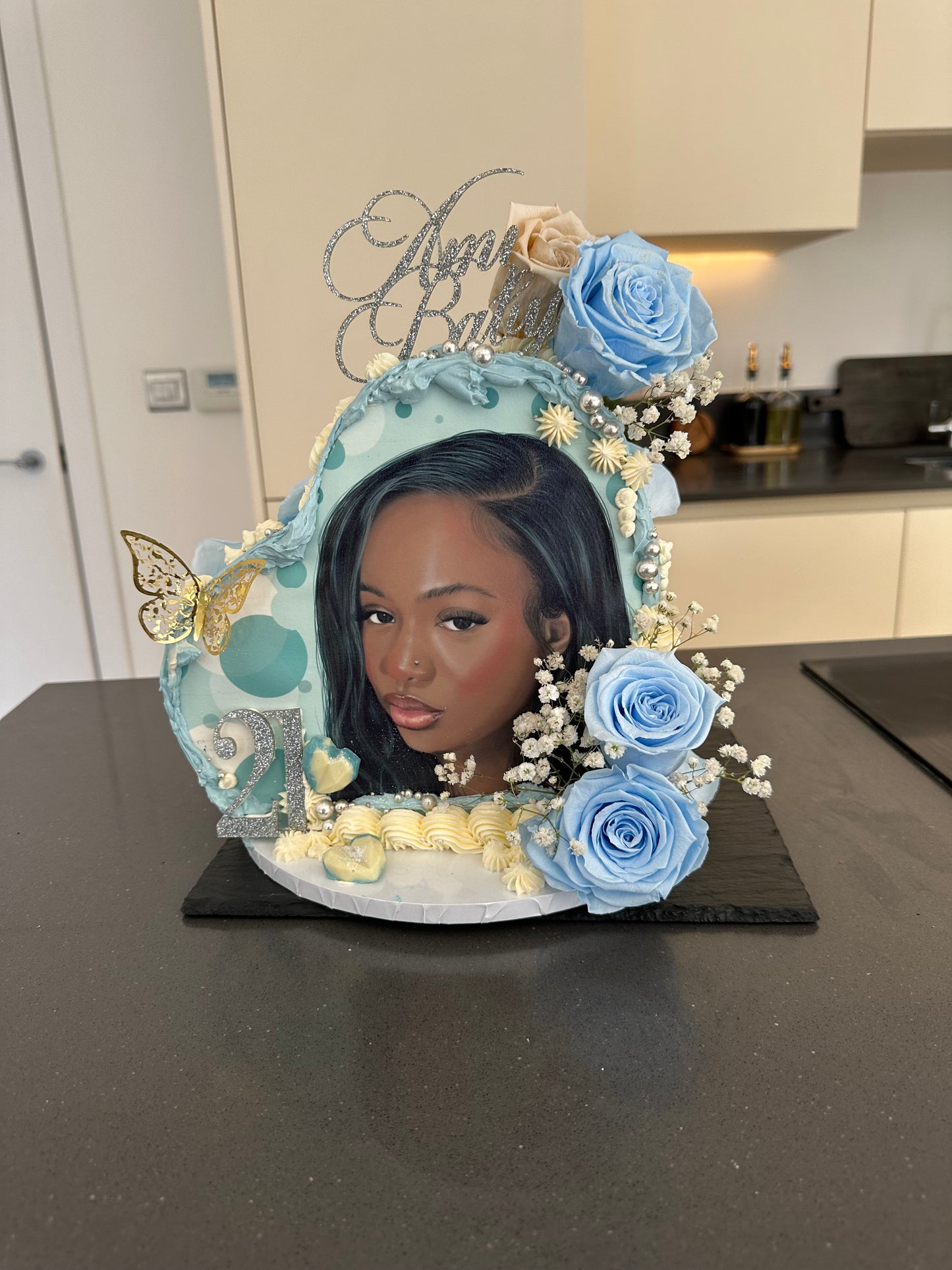 Graphic cakes